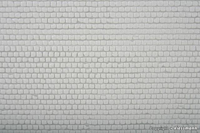 Brosten. Kunststof. 20 cm x 12 cm. Kibri 34124.