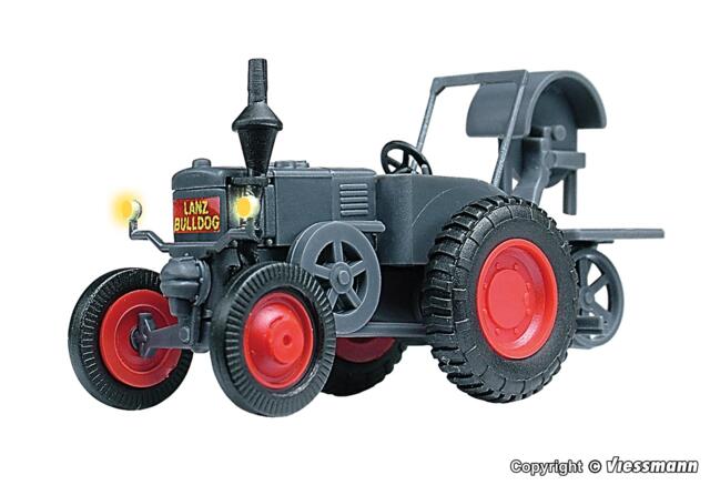 Lanz traktor med onteret båndsav. Viessmann 1155.