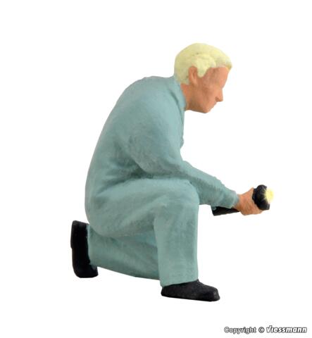 Mekaniker med lygte. Viessmann 1539.